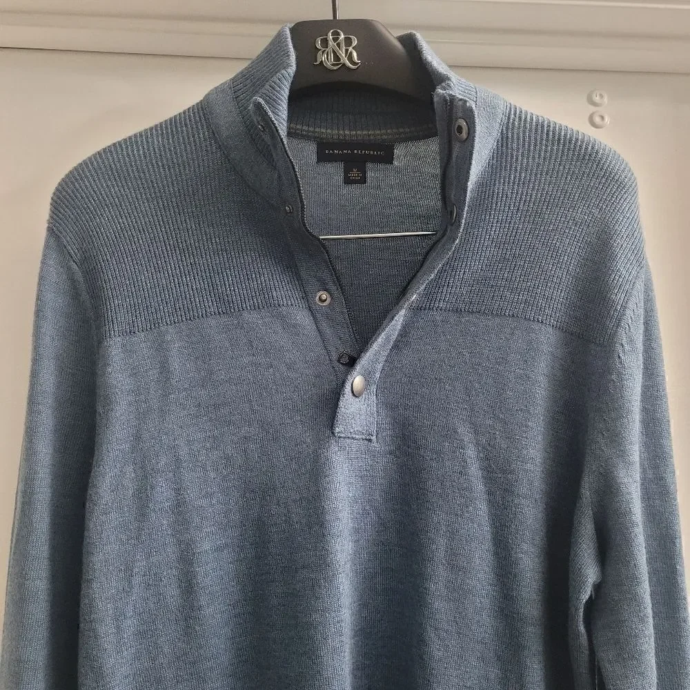 Banana Republic size medium